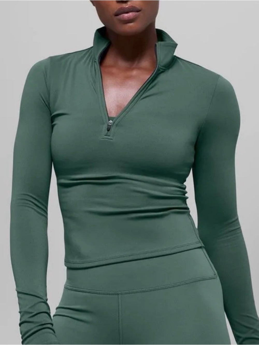 ALO Yoga Softsculpt precision Long-Sleeve Half-Zip Top in Forest Green